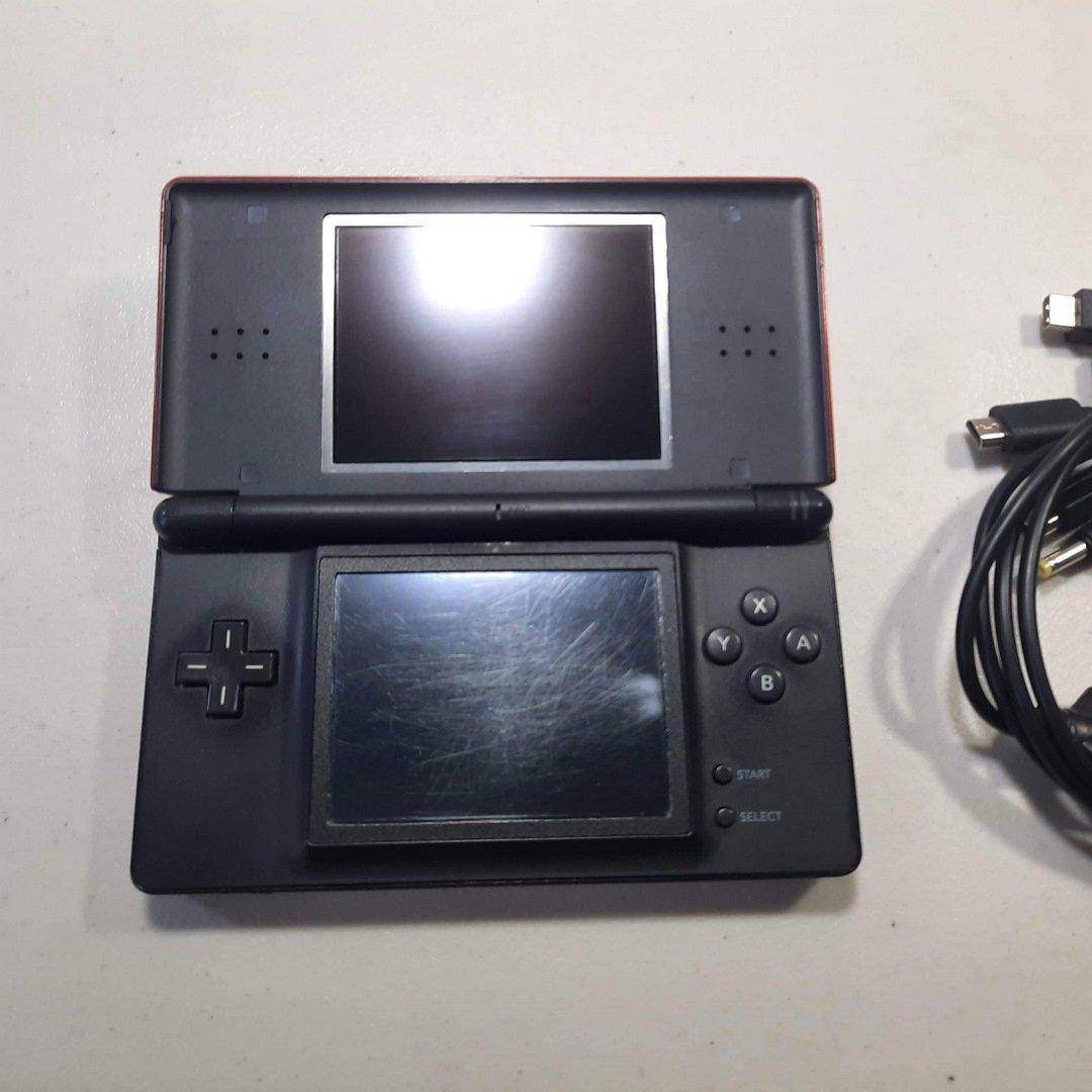 Console Red Crimson & Black Nintendo DS Lite System #2 (Condition-) -- Jeux Video Hobby 
