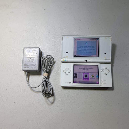Console White Nintendo DSi System -- Jeux Video Hobby 