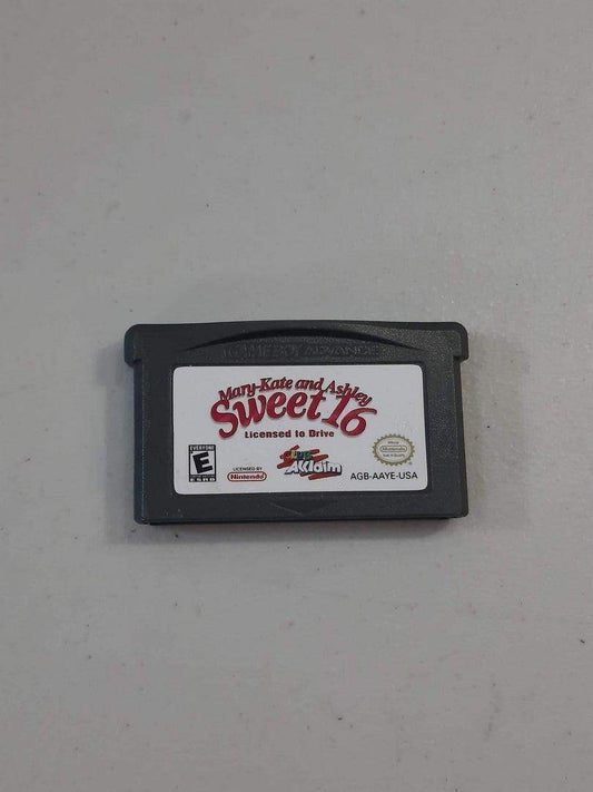 Mary Kate and Ashley Sweet 16 GameBoy Advance (Loose) -- Jeux Video Hobby 